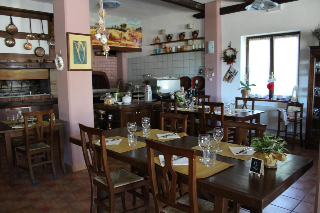 Agriturismo San Martino Bed & Breakfast Monte San Martino Eksteriør bilde